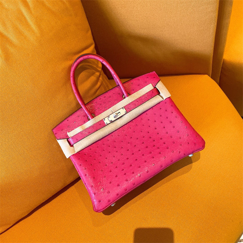  crossbody bag interior and compartment view