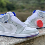 Nike Men's & Women's Designer Lifestyle Shoes — Style 020 front view