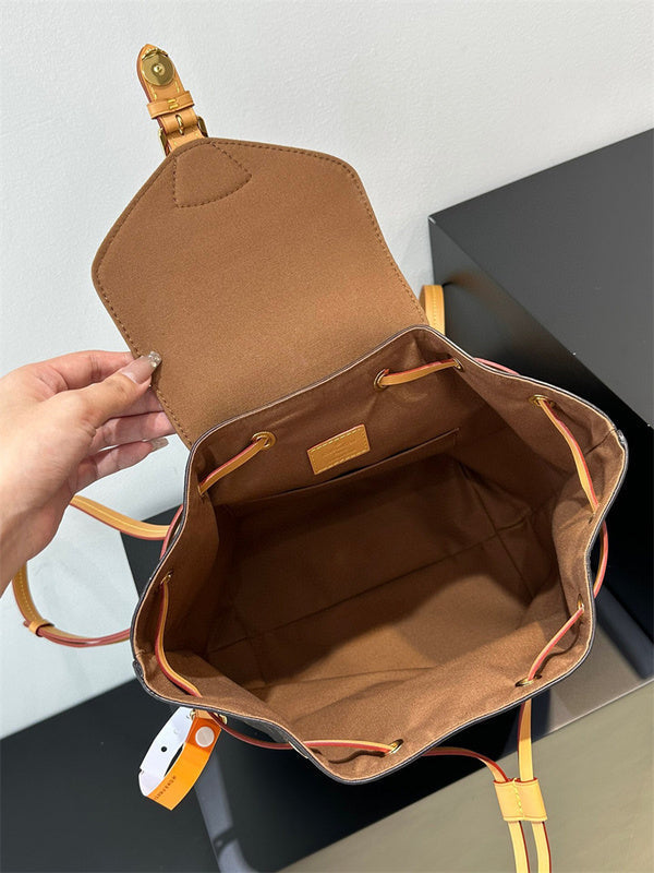  Modern handbag carried on shoulder