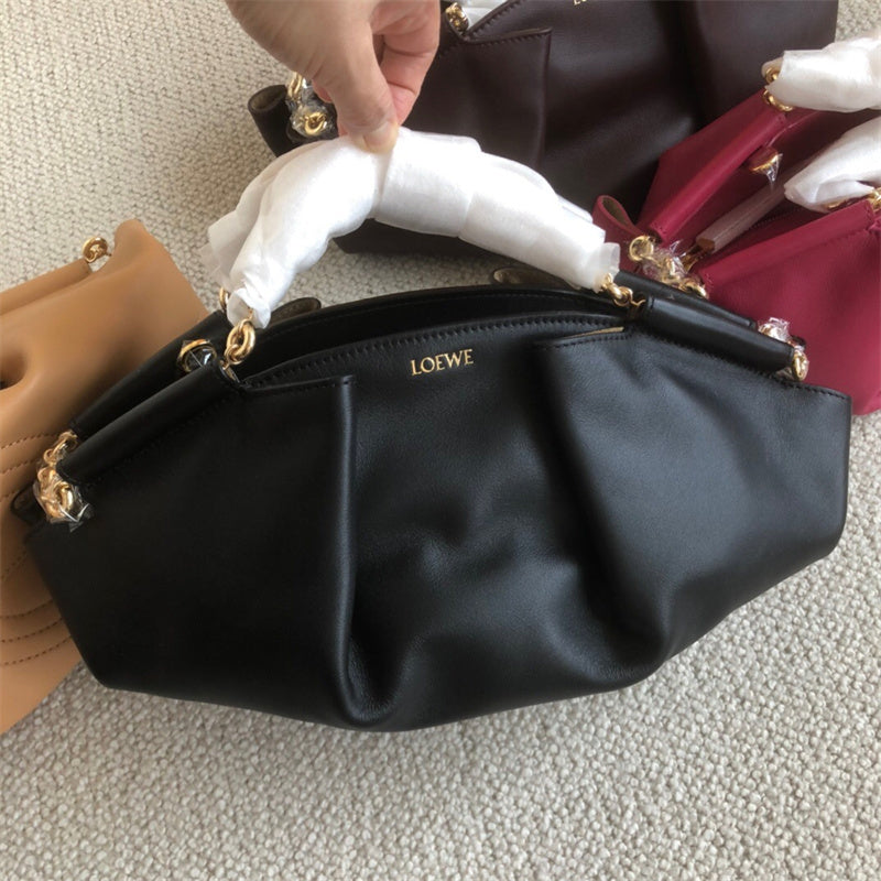 Ziva's Charm handbag – angled view (33cm*16cm*13cm)