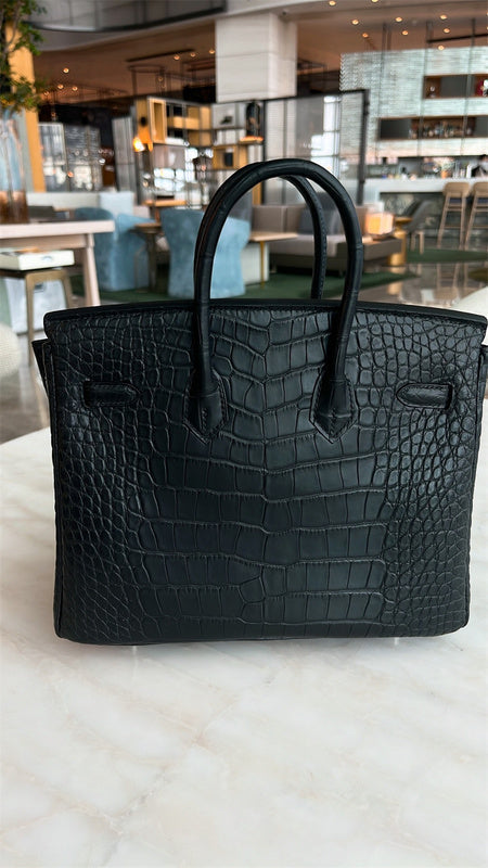  curated structured bag styled with outfit 18