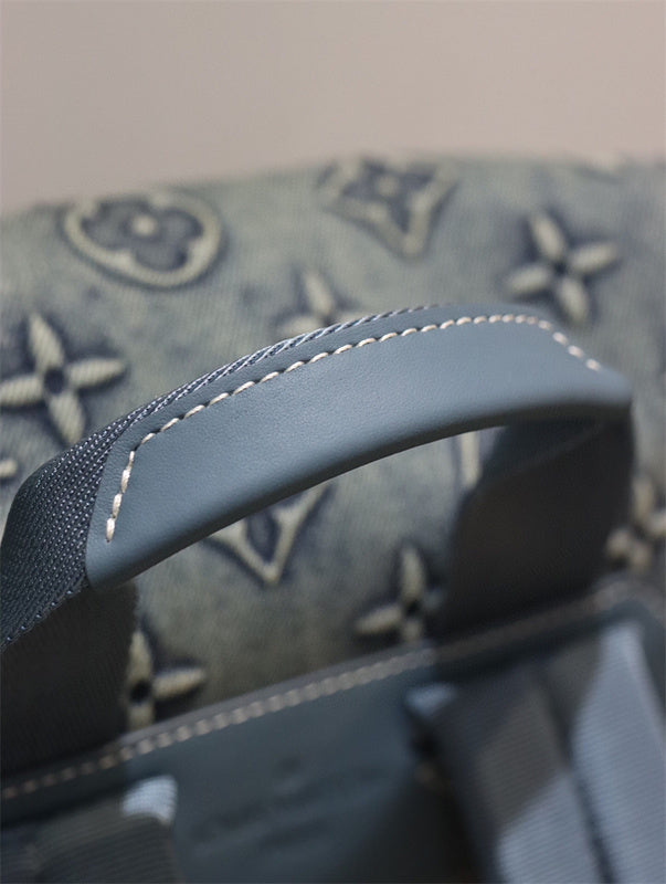  shopper bag interior and compartment view