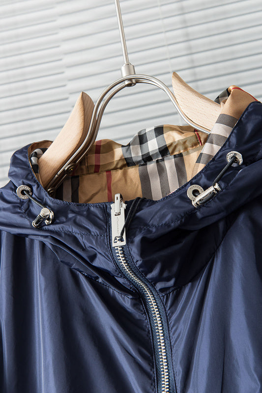 Front view of Burberry luxury piece style No.485