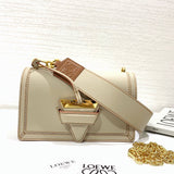 Ziva's Charm handbag – front view (24.5cm*15cm*9cm)