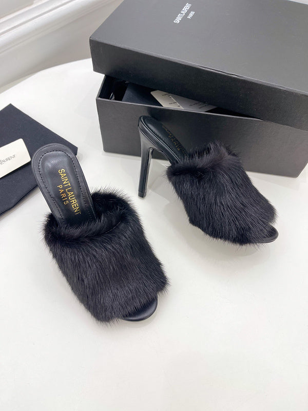 Front view of Saint Laurent luxury piece style No.125