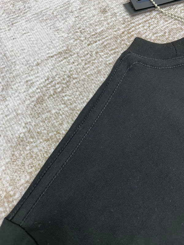 Styling view of Amiri luxury piece style No.168