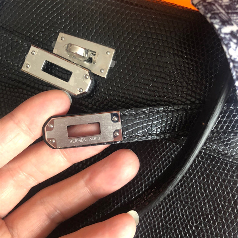  crossbody bag close-up of hardware and finish