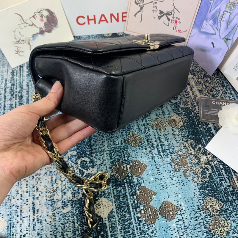  women's handbag, mid design, view 7