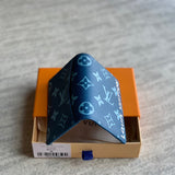 structured bag interior and compartment view
