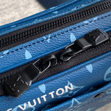  Sleek shoulder bag front view 7