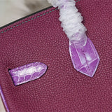  Sophisticated crossbody bag front view 19
