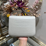  Clean-Lined handbag front view 19
