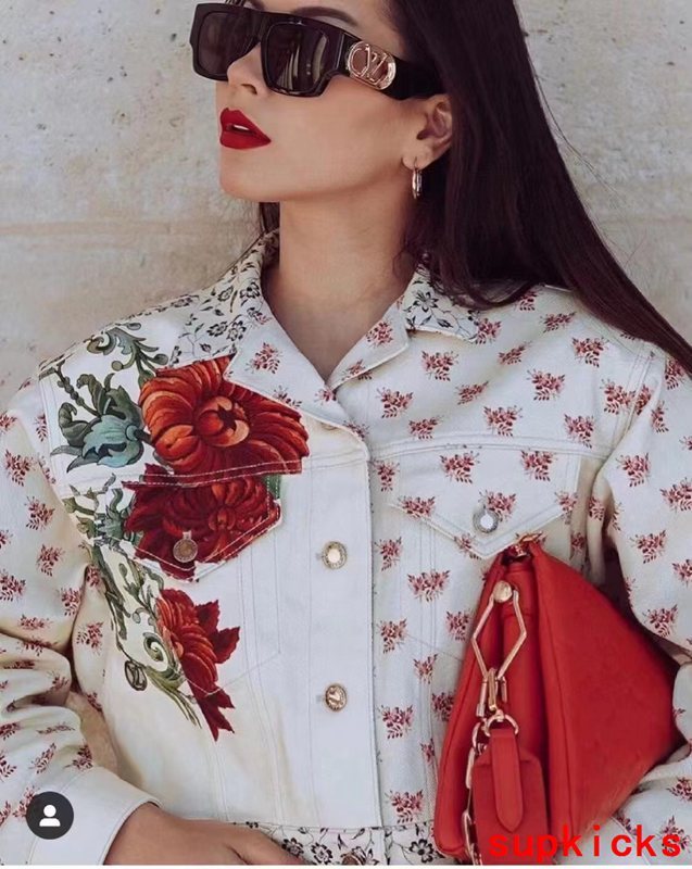 Front view of Louis Vuitton unisex sunglasses