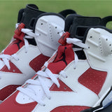 Nike Men's & Women's Designer Low-Top Shoes — Style 089 front view