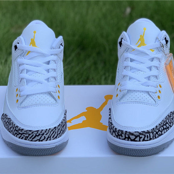 Nike Men's & Women's Signature Luxury Sneakers — Style 132 back view