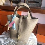  shopper bag interior and compartment view