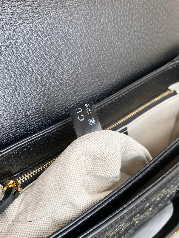 Top view of everyday-luxe classic women's handbag – women's everyday handbag