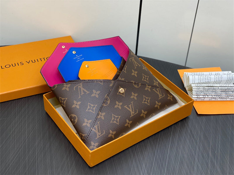  Smart structured bag carried on shoulder 10