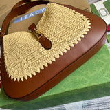 Fluid handbag styled for everyday wear