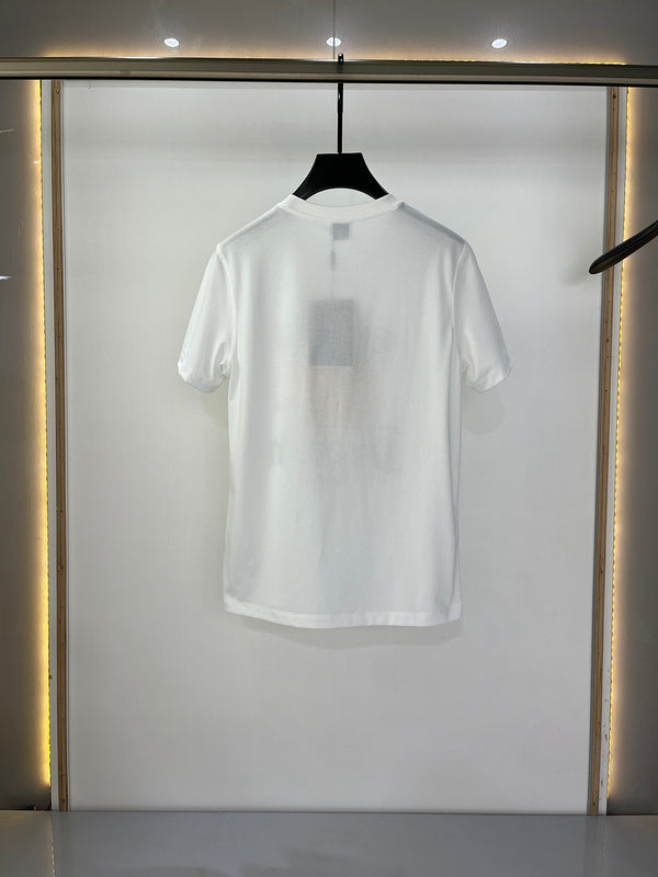 Front view of Burberry luxury piece style No.288