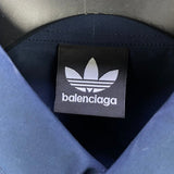 Texture and finish detail of Balenciaga luxury piece style No.209