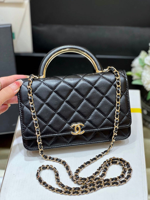  mid purse view 1