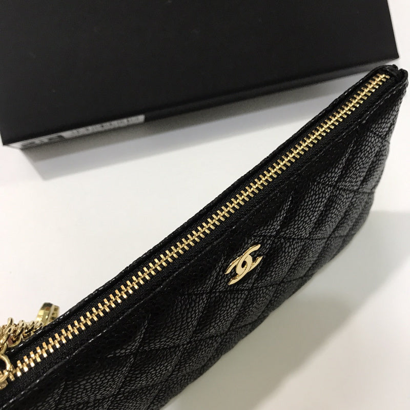 Zivas Charm Contemporary Flair Everyday Handbag (Elevated Accessory Essential) – Close-Up Detail