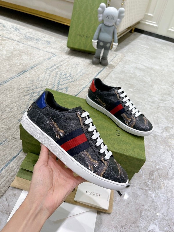 Gucci neutral cream luxury sneakers view 5 minimalist modern build