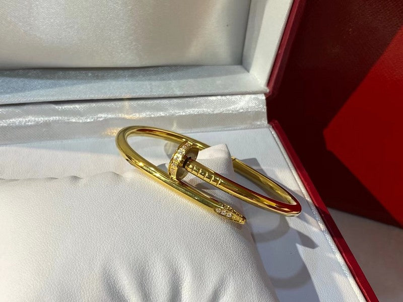 Front view of Cartier unisex jewelry piece