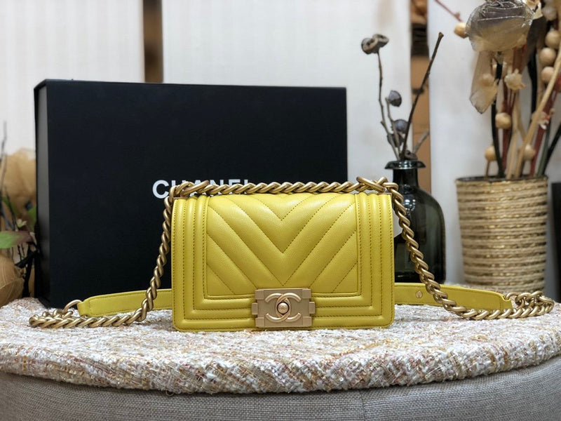  handbag, mid everyday style, image 7