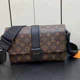  understated crossbody bag styled with outfit 12