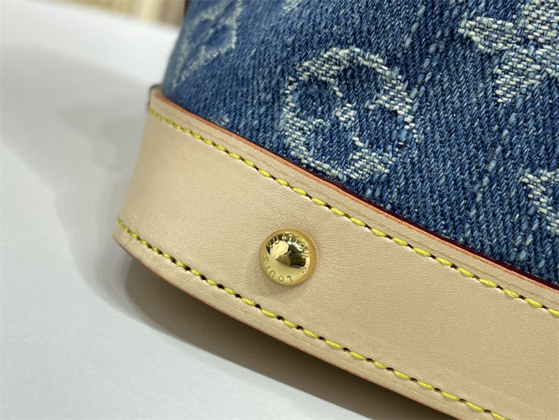 clean-lined crossbody bag styled with outfit