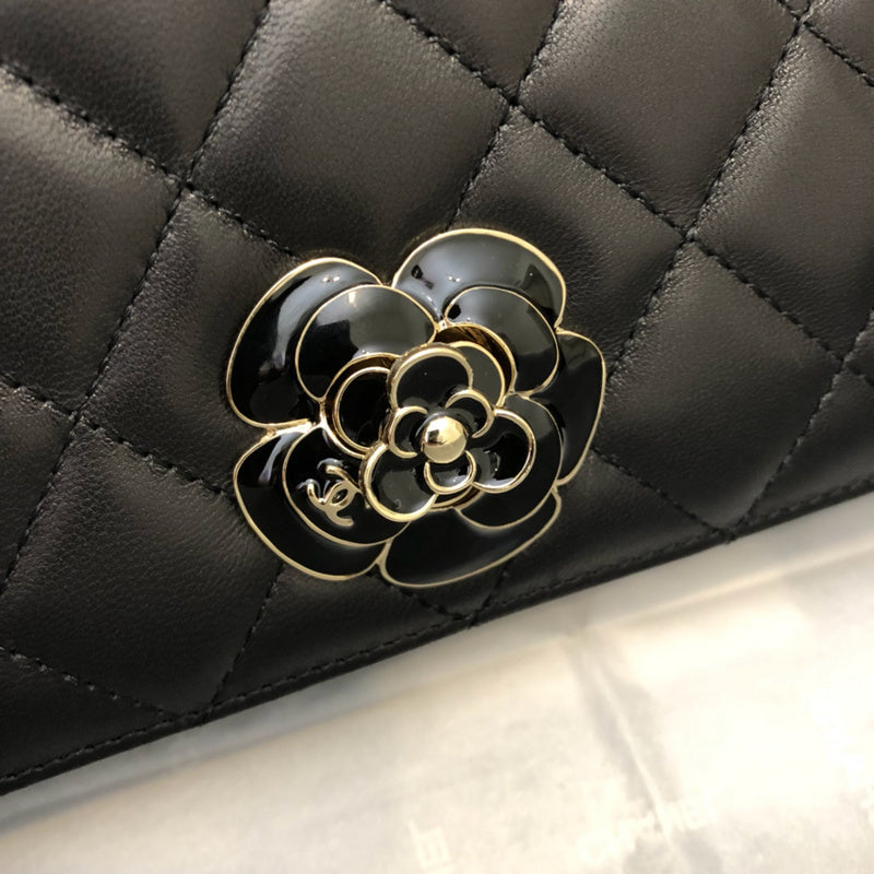  mid purse view 8