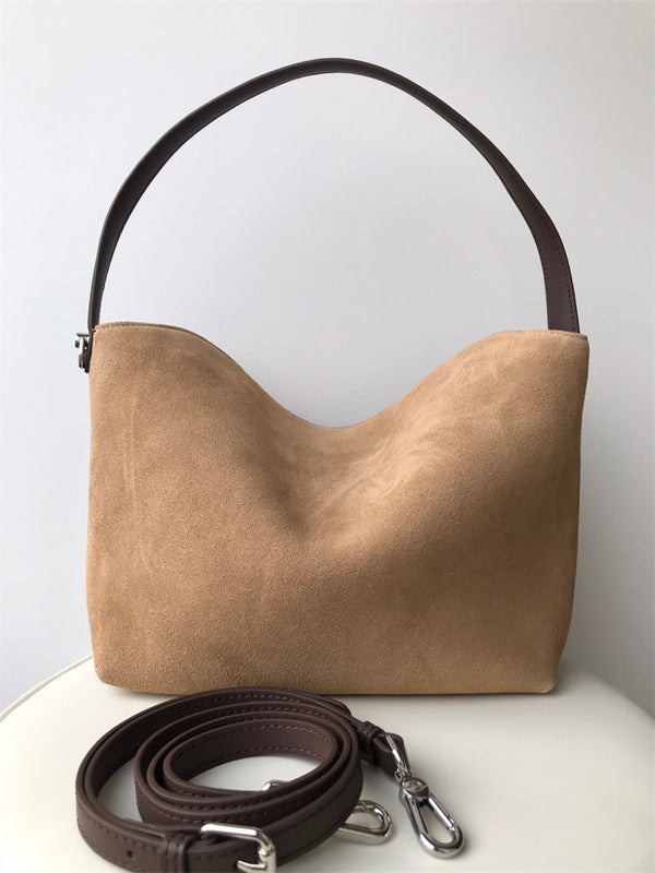 Ziva's Charm handbag – product shot (36cm*26cm*14cm)