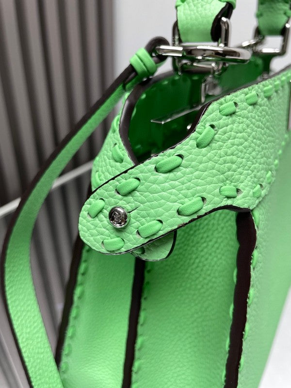 Ziva's Charm handbag – interior view (27cm*21cm*11cm)