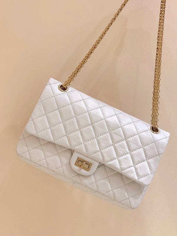  women's handbag, spacious design, view 5
