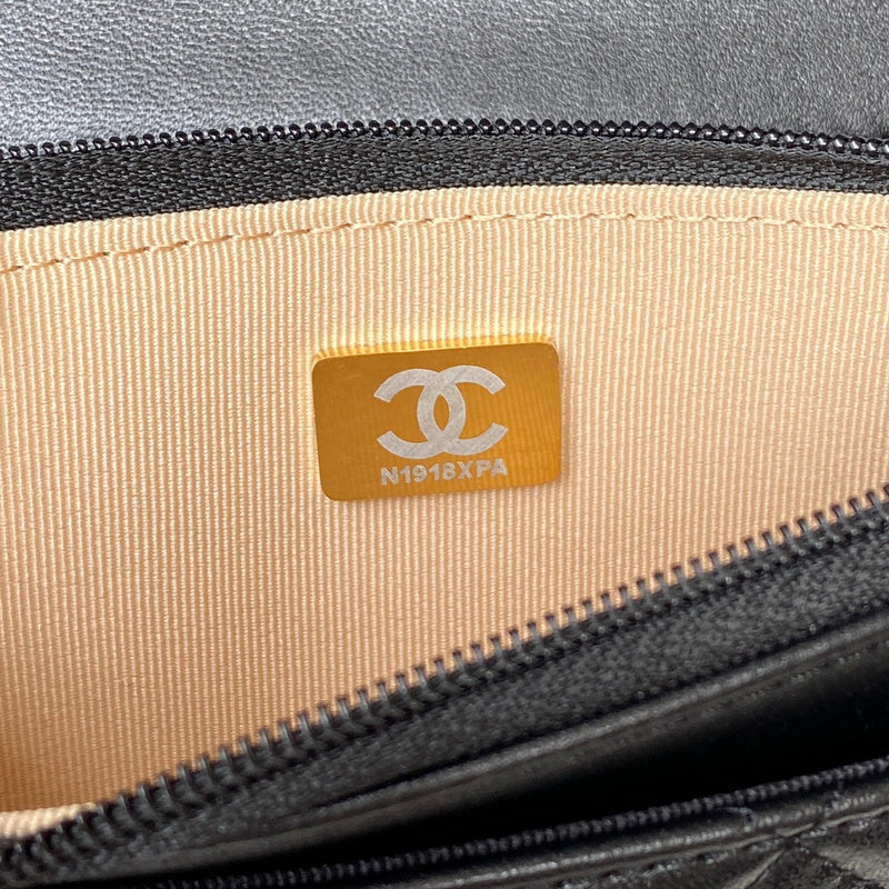  women's handbag, mid design, view 5