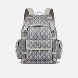 Handle and strap detail of structured polished women's handbag – women's everyday handbag