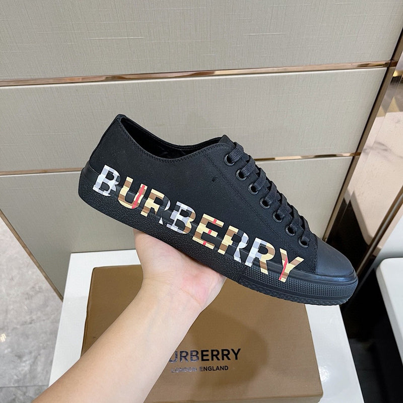 Burberry shoes Style 190 - back heel detail