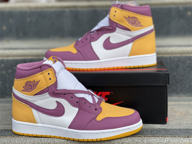 Nike Men's & Women's Iconic Street Trainers — Style 215 angle view