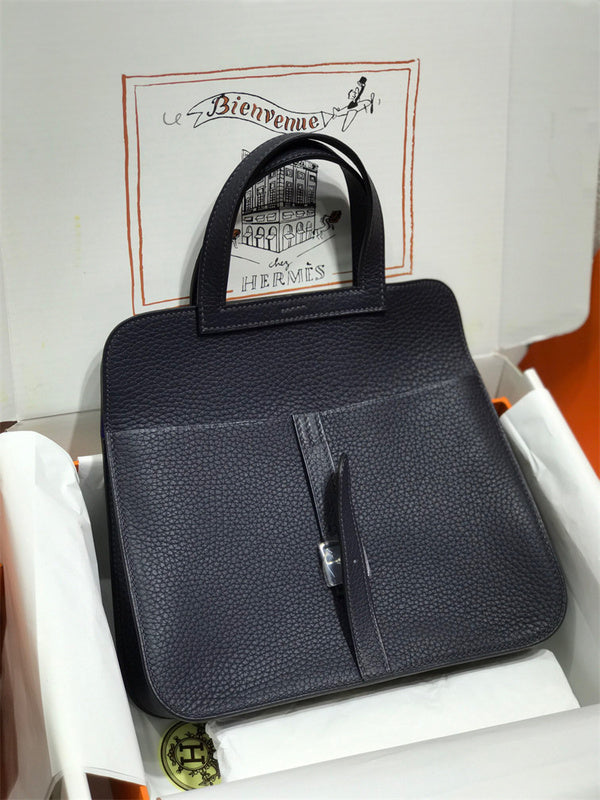 Interior view of understated premium bag