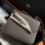  top-handle bag close-up of hardware and finish