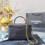  women's handbag, mid design, view 4