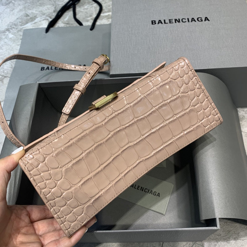 Zivas Charm Sleek Silhouette Premium Handbag (Premium Everyday Carry) – Interior View