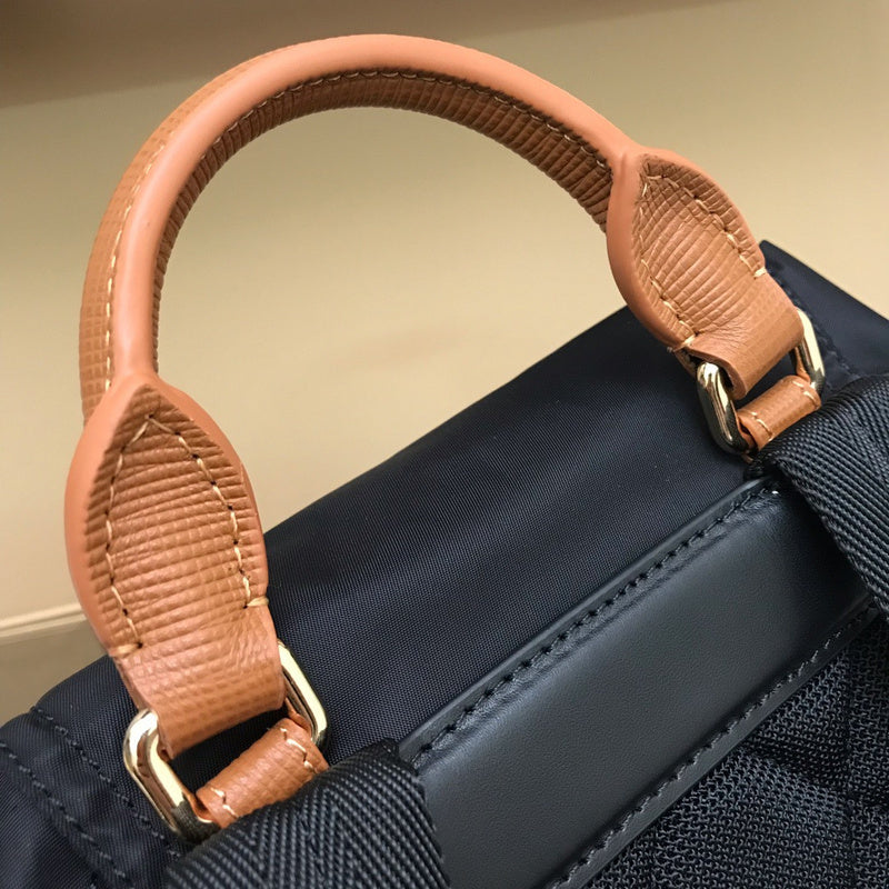 Ziva's Charm handbag – interior view (one versatile size)