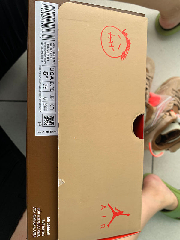 Nike Men's & Women's Premium Casual Sneakers — Style 196 detail view