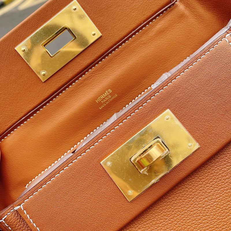 Interior view of timeless premium bag