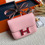 Side view of streamlined structured handbag