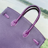  handbag close-up of hardware and finish 11