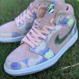 Nike Men's & Women's Luxury Low-Top Trainers — Style 045 front view